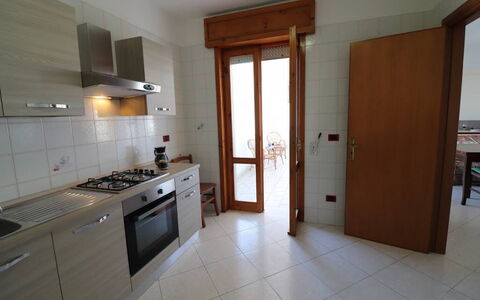 Ludovica: Flooring, Wood, Floor, Interior Design, Kitchen, Room, Home, Wood Stain, Hardwood, Major Appliance