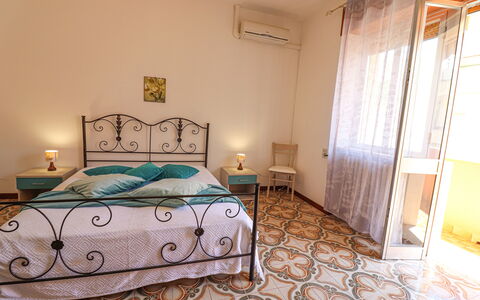 Isabel: Furniture, Floor, Flooring, Bed, Interior Design, Bedroom, Bed Sheet, Bedding, Room, Ceiling