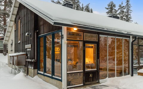 Lupponen: Wood, Snow, Winter, Cottage, Freezing, Home, Log Cabin, Larch, Siding