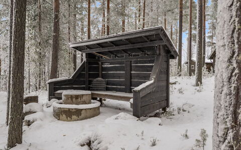 Luhtalemmikki: Bed, Furniture, Bedroom, Interior Design, Bedding, Bed Sheet, Flooring, Wood, Floor, Room