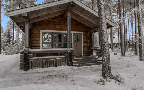 Luhtalemmikki: Bed, Furniture, Bedroom, Interior Design, Bedding, Bed Sheet, Flooring, Wood, Floor, Room