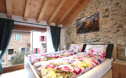 La Casetta dei Palù, Valdobbiadene: Furniture, Linens, Pillow, Houseplant, Balcony, Throw Pillow, Resort, Hotel, Cushion, Flowerpot