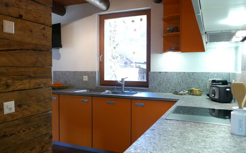 Rustico Raslina: Kitchen, Countertop, Wood, Flooring, Interior Design, Kitchen Sink, Kitchen Appliance, Home, Floor, Ceiling