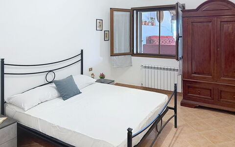 Silos: Furniture, Bed, Bedroom, Interior Design, Flooring, Floor, Room, Bed Frame, Bedding, Lighting