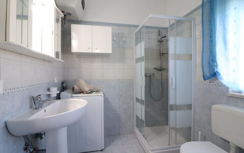 Lucia: Plumbing Fixture, Bathroom Sink, Bathroom, Flooring, Floor, Sink, Interior Design, Tap, Toilet, Plumbing
