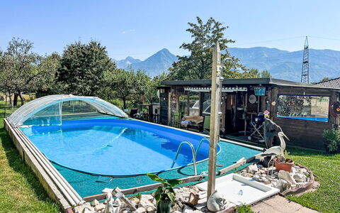 Appartement Juritsch: Swimming Pool, Leisure, Shade, Resort, Garden, Eco Hotel, Backyard, Resort Town, Umbrella