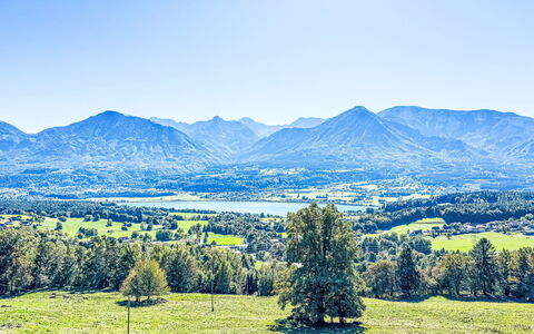 Appartement Juritsch: Blue, Mountainous Landforms, Mountain, Green, Hill, Natural Landscape, Highland, Mountain Range, Landscape, Ecoregion
