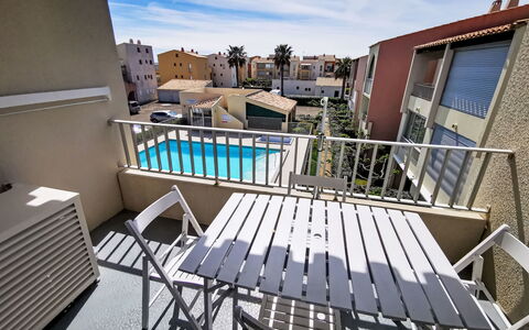 Santa Monica 2: Home, Door, Cottage, Yard, Chair, Outdoor Furniture, Backyard, Outdoor Table, Houseplant, Awning