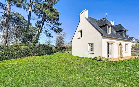 Maison Kervrazic: Apartment, Resort, Balcony, Hotel, Swimming Pool, Resort Town, Beach