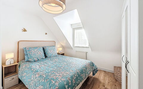 Lotivy: Apartment, Resort, Balcony, Hotel, Swimming Pool, Resort Town, Beach