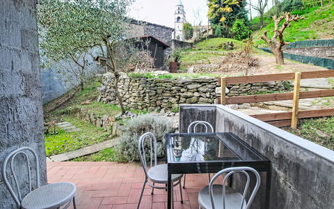 Dolce Luino: Apartment, Resort, Balcony, Hotel, Swimming Pool, Resort Town, Beach