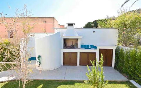Villa Rei M&M: Apartment, Resort, Balcony, Hotel, Swimming Pool, Resort Town, Beach