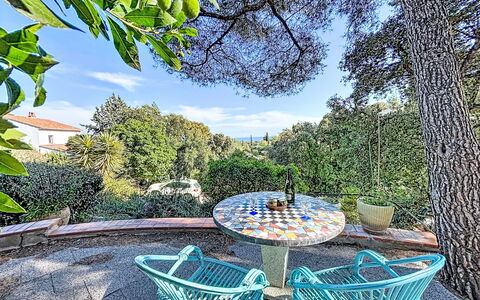 La Jean: Blue, Furniture, Outdoor Furniture, Chair, Table, Outdoor Table, Garden, Shade, Kitchen & Dining Room Table, Backyard