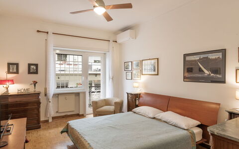 Amp Vatican Home: Furniture, Interior Design, Flooring, Floor, Wood, Bed, Room, Ceiling, Bedroom, Apartment