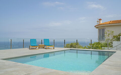 Calam de Luna: Swimming Pool, Resort, Estate, Eco Hotel, Hacienda, Villa, Hotel, Resort Town, Seaside Resort, Mansion
