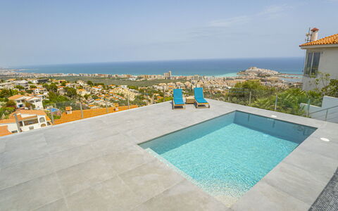 Calam de Luna: Swimming Pool, Resort, Estate, Eco Hotel, Hacienda, Villa, Hotel, Resort Town, Seaside Resort, Mansion