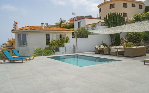 Calam de Luna: Swimming Pool, Resort, Estate, Eco Hotel, Hacienda, Villa, Hotel, Resort Town, Seaside Resort, Mansion