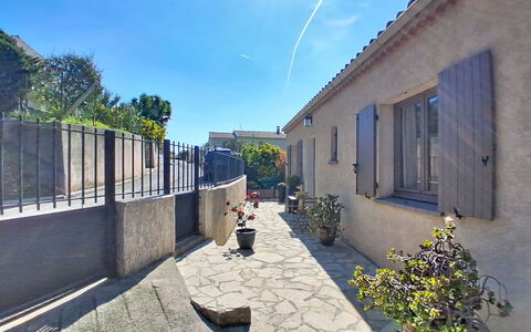 Domaine de L'Etoile: Swimming Pool, Resort, Estate, Eco Hotel, Hacienda, Villa, Hotel, Resort Town, Seaside Resort, Mansion