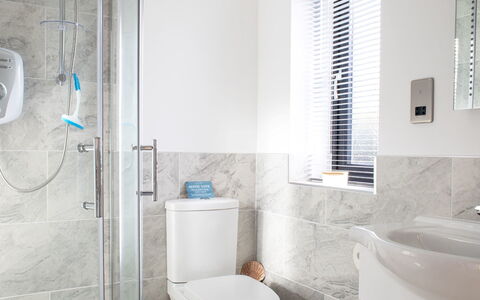 The Studio: Bathroom, Plumbing Fixture, Interior Design, Flooring, Floor, Sink, Toilet, Toilet Seat, Tap, Plumbing