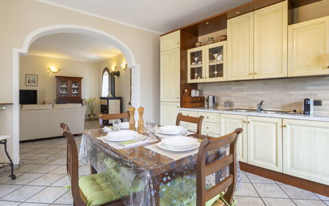 Dimora Lali: Furniture, Interior Design, Flooring, Cabinetry, Countertop, Wood, Kitchen, Ceiling, Floor, Room