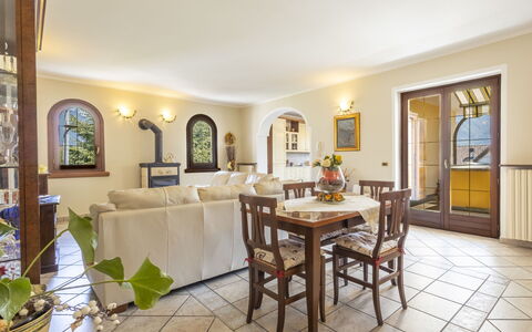 Dimora Lali: Furniture, Interior Design, Flooring, Ceiling, Table, Floor, Room, Dining Room, Lighting, Kitchen & Dining Room Table