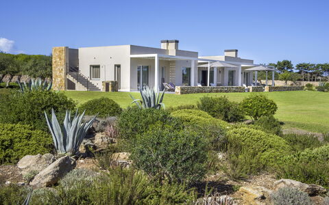 Villa Carovi: Home, Estate, Garden, Farmhouse, Landscaping, Villa, Mansion, Lawn, Hacienda, Yard