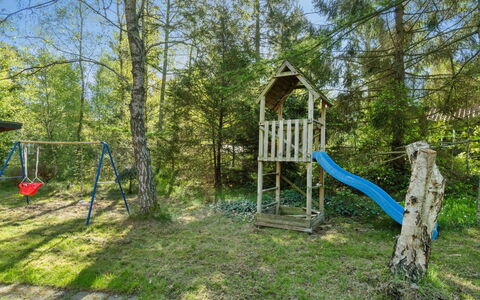 Sigge - 5Km from the Sea: Wood, Home, Porch, Deck, Hardwood, Roof, Wood Stain, Wood Flooring, Eco Hotel
