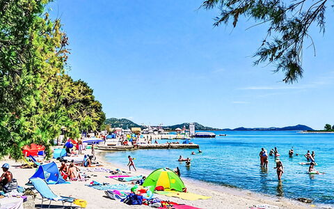 Ma-La: Body Of Water, Beach, Coastal And Oceanic Landforms, Recreation, Coast, Vacation, Summer, Sea, Leisure