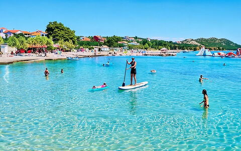 Ma-La: Water, Body Of Water, Beach, Coast, Summer, Coastal And Oceanic Landforms, Recreation, Sea, Vacation, Leisure