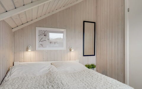 Arold - 600M to the Fjord: Bedroom, Wood, Interior Design, Ceiling, Bed, Floor, Flooring, Linens, Bed Sheet, Bedding