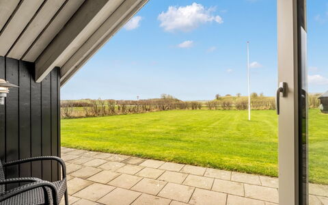 Arold - 600M to the Fjord: Grass, Land Lot, Lawn, Landscaping, Garden, Shade, Yard, Hardwood, Wood Stain, Artificial Turf