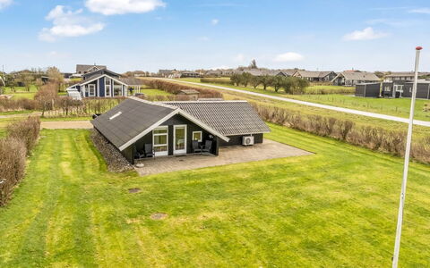 Arold - 600M to the Fjord: Blue, Cottage, House, Home, Farmhouse, Estate, Siding