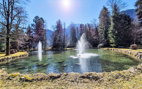Grubhof: Water, Water Resources, Fountain, Watercourse, Water Feature, Garden, Reflection, Pond, Larch, Park