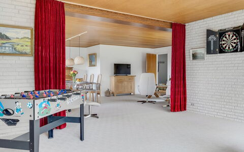 Wildemor - 30Km from the Sea: Furniture, Wood, Interior Design, Flooring, Floor, Chair, Room, Ceiling, Living Room, Apartment