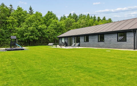 Biergh - 30Km from the Sea: Grass, Roof, Plain, Grassland, Land Lot, Lawn, Groundcover, Garden, Cottage, Meadow