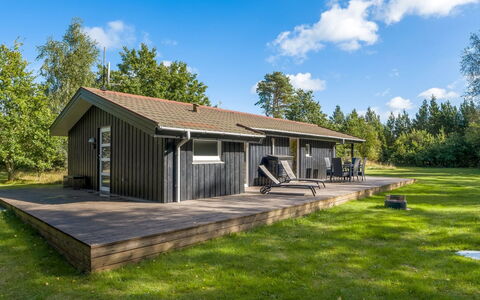 Inga - 300M from the Sea: House, Roof, Home, Cottage, Shrub, Groundcover, Estate, Farmhouse, Siding, Garden Buildings