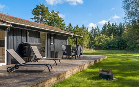 Inga - 300M from the Sea: House, Roof, Home, Cottage, Shrub, Groundcover, Estate, Farmhouse, Siding, Garden Buildings