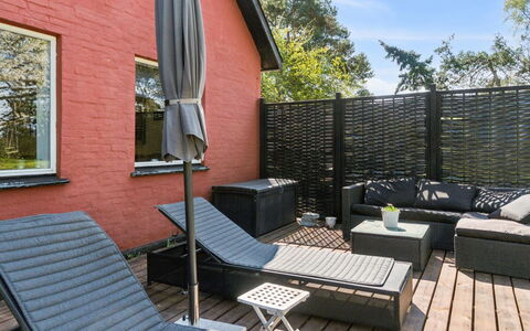 Hornbogi - 1Km from the Sea: Furniture, Wood, Interior Design, Flooring, Floor, Chair, Room, Ceiling, Living Room, Apartment