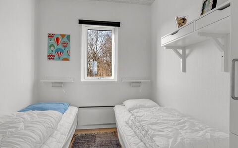 Angret - 380M from the Sea: Wall, Wood, Bedroom, Floor, Bed, Apartment, Bedding, Ceiling, Bed Frame, Dormitory
