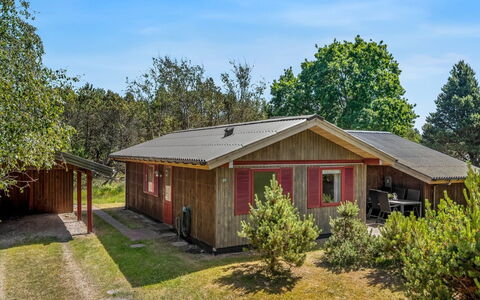 Leonor - 1.8Km from the Sea: Building, Wood, House, Roof, Rural Area, Cottage, Home, Land Lot, Plain, Human Settlement