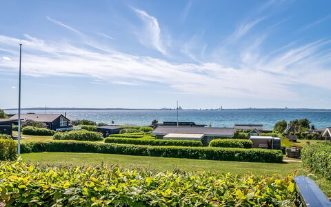 Gertina - 100M from the Sea: Horizon, Landscape, Coast, Sea, Coastal And Oceanic Landforms, Ocean, Shore, Landscaping, Lawn, Bay