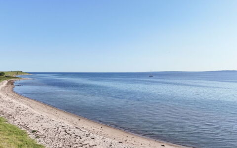 Gertina - 100M from the Sea: Blue, Water, Body Of Water, Water Resources, Coast, Horizon, Beach, Coastal And Oceanic Landforms, Shore