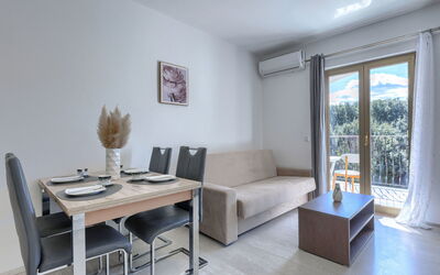 Accommodation:&nbsp;Milanković 645.2