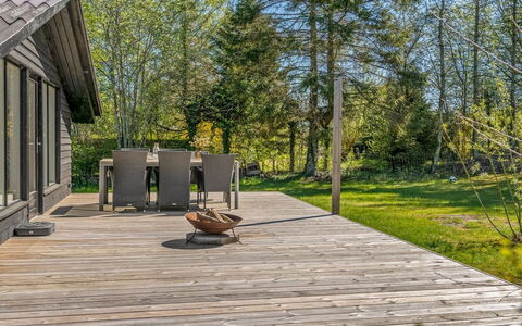 Bedrija - from the Sea: Furniture, Wood, Interior Design, Flooring, Floor, Chair, Room, Ceiling, Living Room, Apartment