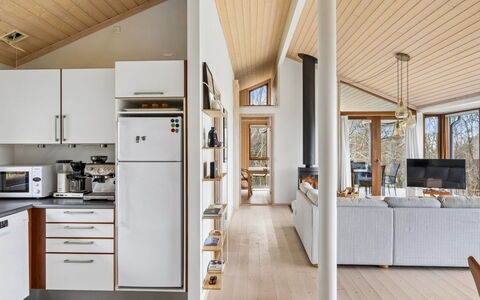 Heike - 650M from the Sea: Interior Design, Flooring, Wood, Ceiling, Floor, Furniture, Wood Flooring, Home, Room, Living Room