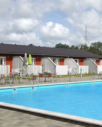 Hinrich - 4.5Km from the Sea