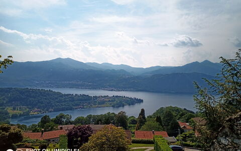 Bellavista Dimora Storica Vista Lago: Mountain, Mountainous Landforms, Body Of Water, Water Resources, Hill, Nature, Highland, Natural Landscape, Landscape, Mountain Range