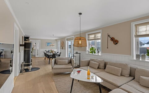 Etje - 650M from the Sea: Furniture, Wood, Interior Design, Flooring, Floor, Chair, Room, Ceiling, Living Room, Apartment