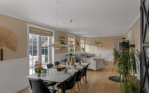 Etje - 650M from the Sea: Furniture, Wood, Interior Design, Flooring, Floor, Chair, Room, Ceiling, Living Room, Apartment