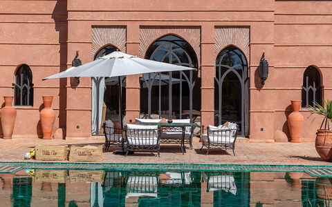 Villa Kanza: Swimming Pool, Outdoor Furniture, Resort, Estate, Shade, Sunlounger, Umbrella, Hacienda, Courtyard, Water Feature